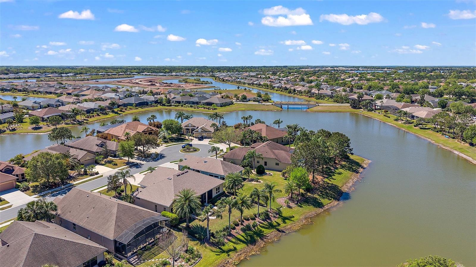 8809 BEACON HILL AVENUE, MOUNT DORA, FL, 32757