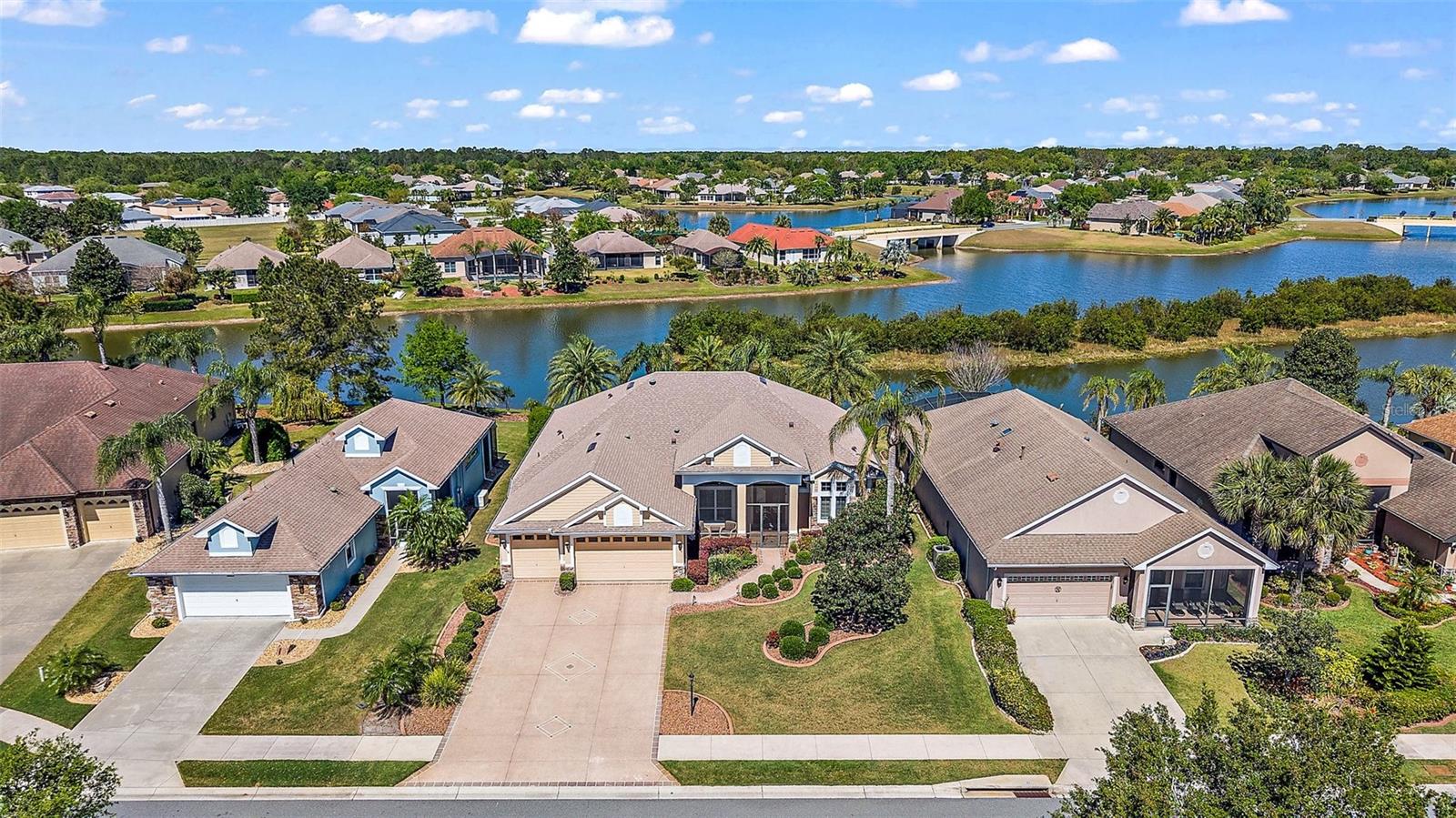 8809 BEACON HILL AVENUE, MOUNT DORA, FL, 32757