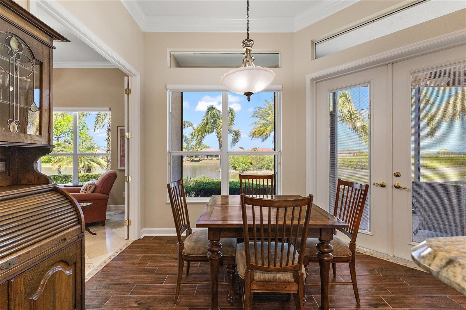 8809 BEACON HILL AVENUE, MOUNT DORA, FL, 32757