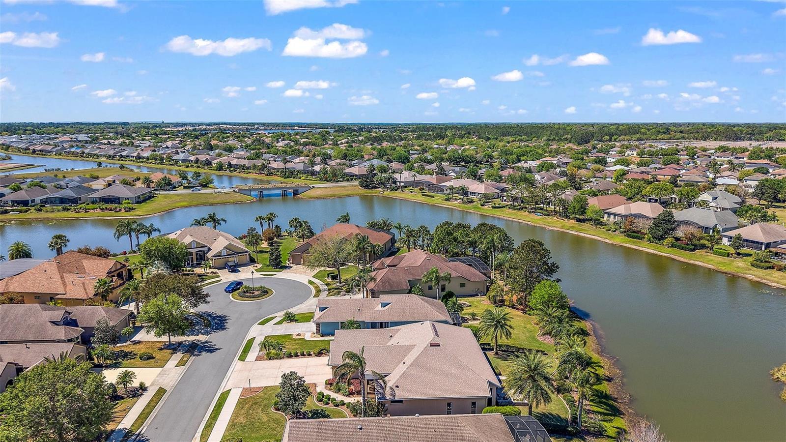 8809 BEACON HILL AVENUE, MOUNT DORA, FL, 32757