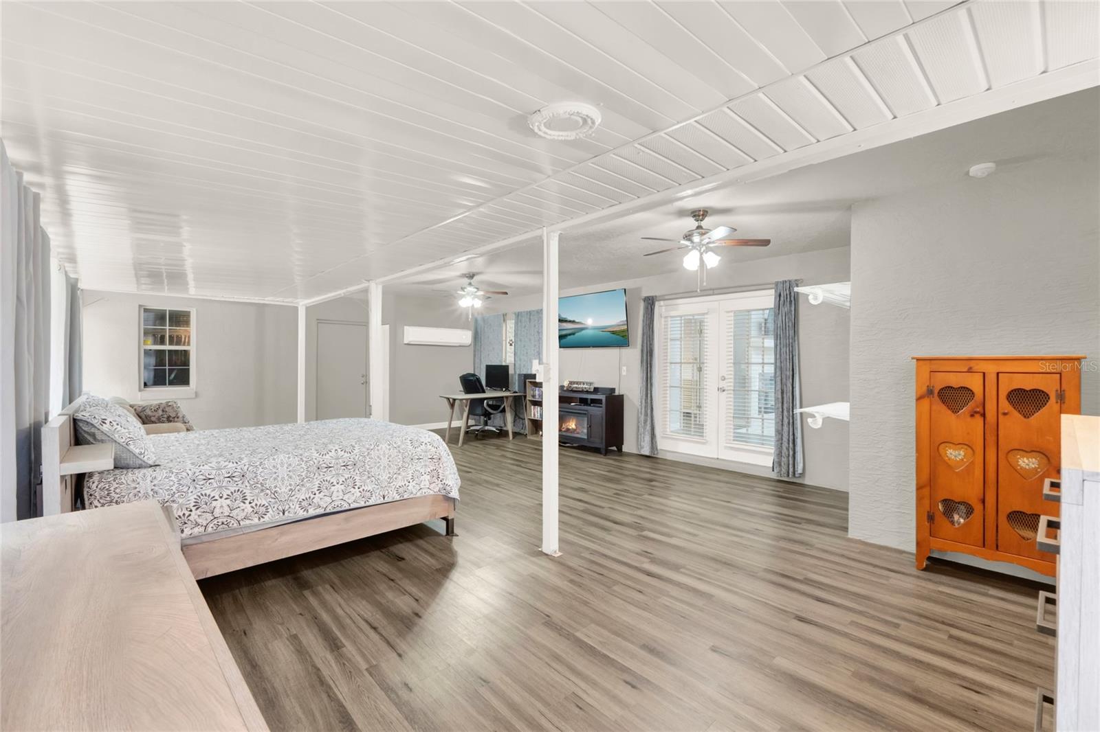 34731 ESTES RD, EUSTIS, FL, 32736