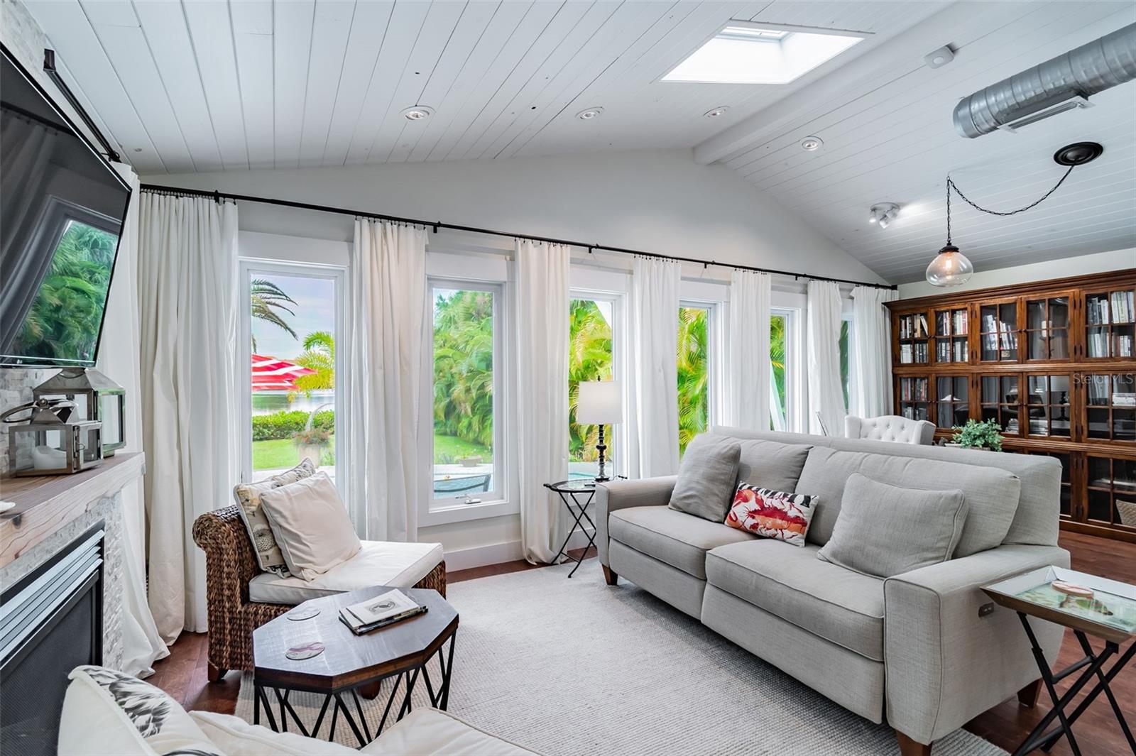 1856 STEVENSON AVE, CLEARWATER, FL, 33755