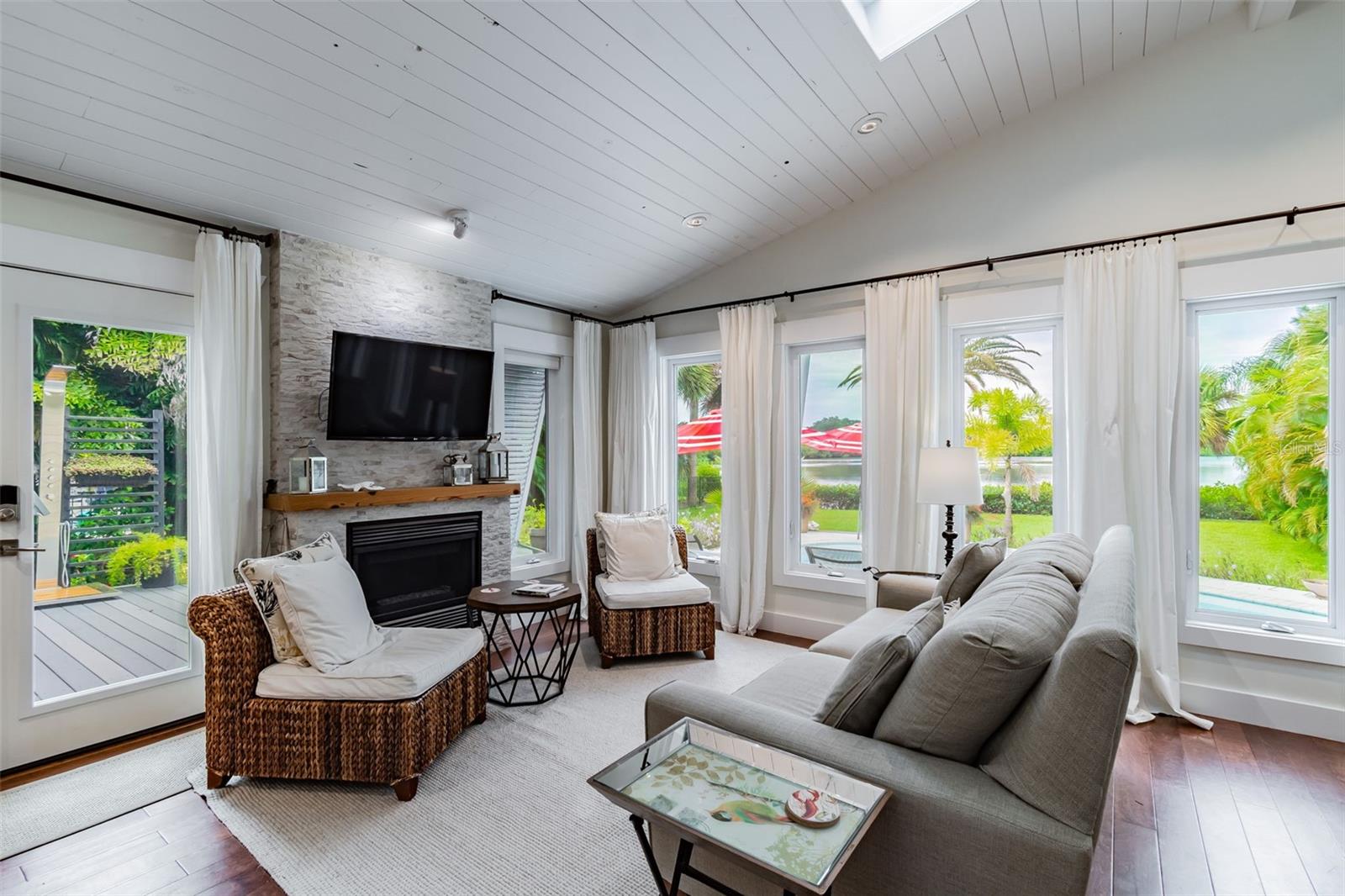 1856 STEVENSON AVE, CLEARWATER, FL, 33755