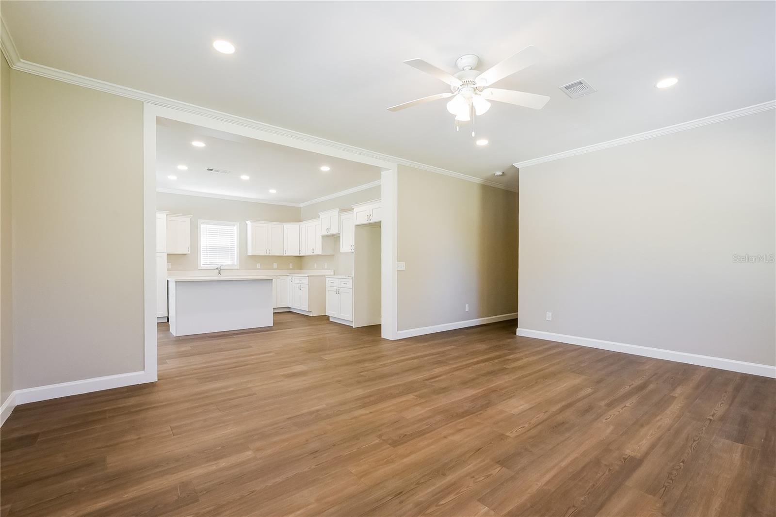 1016 S CENTRAL AVE, APOPKA, FL, 32703