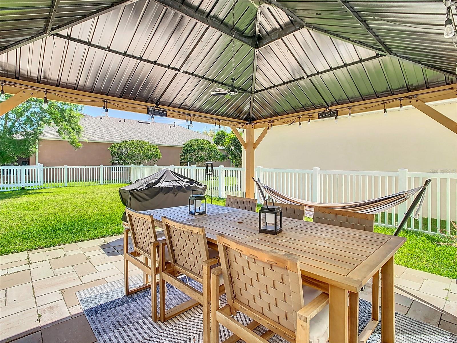 20721 WHITEWOOD WAY, TAMPA, FL, 33647