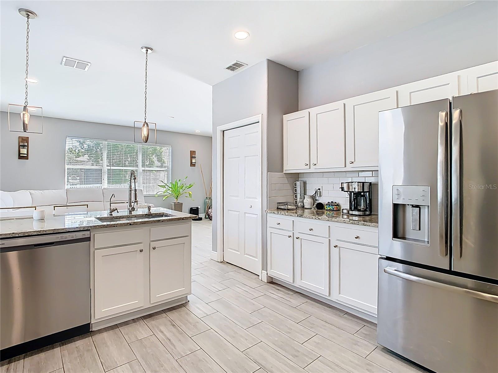 20721 WHITEWOOD WAY, TAMPA, FL, 33647