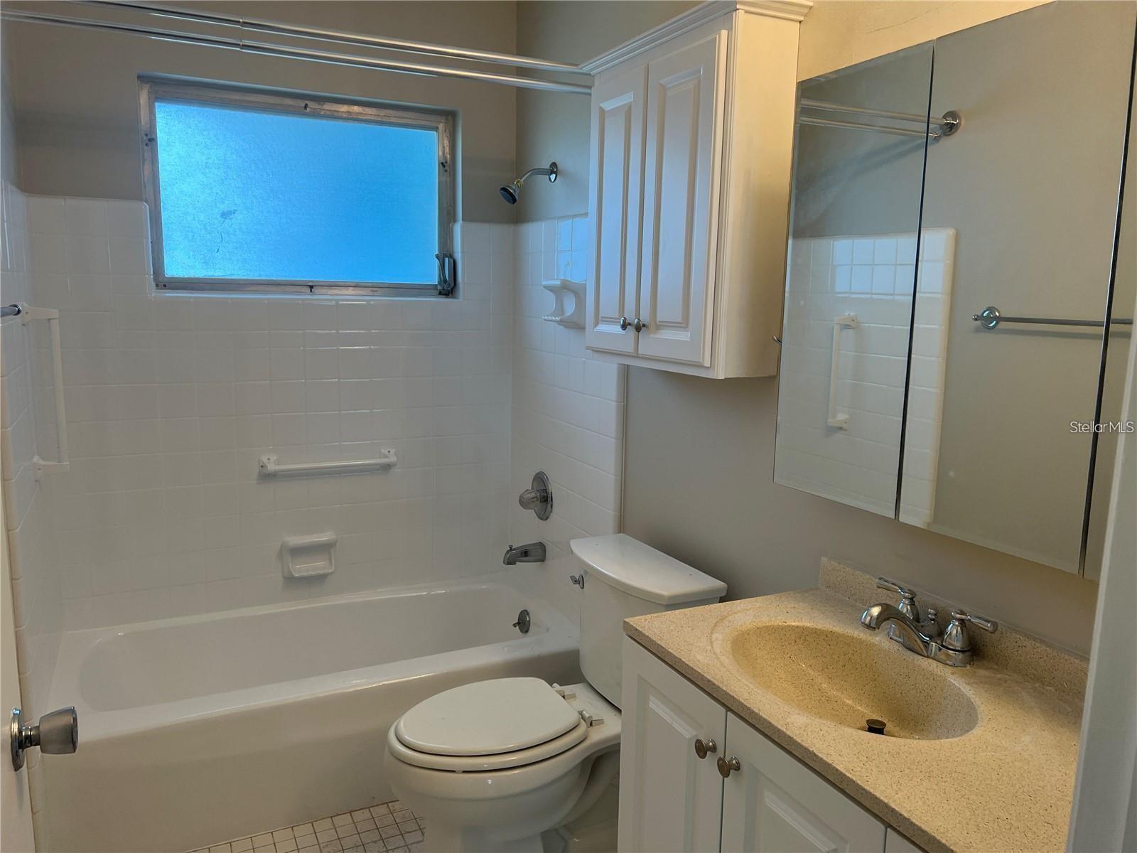 1514 BUNKER HILL DR, SUN CITY CENTER, FL, 33573