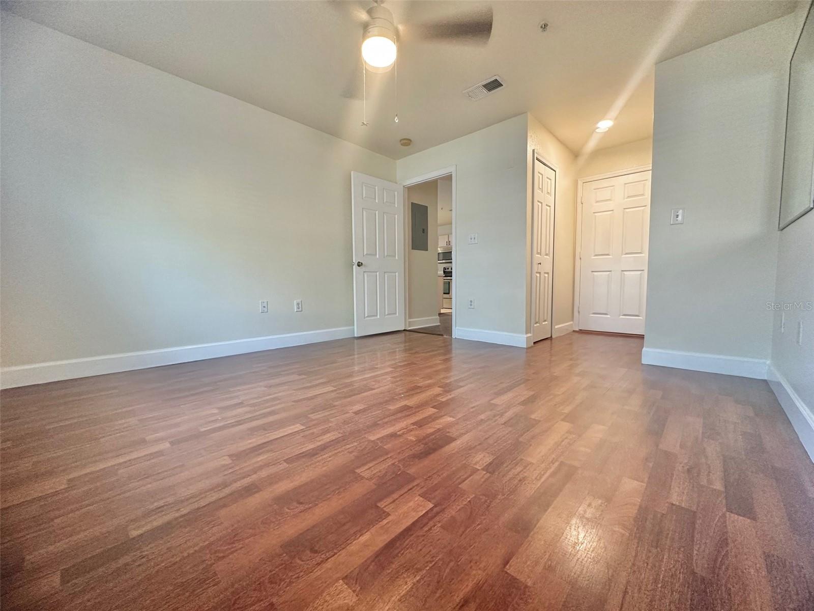 5467 VINELAND RD #6114, ORLANDO, FL, 32811