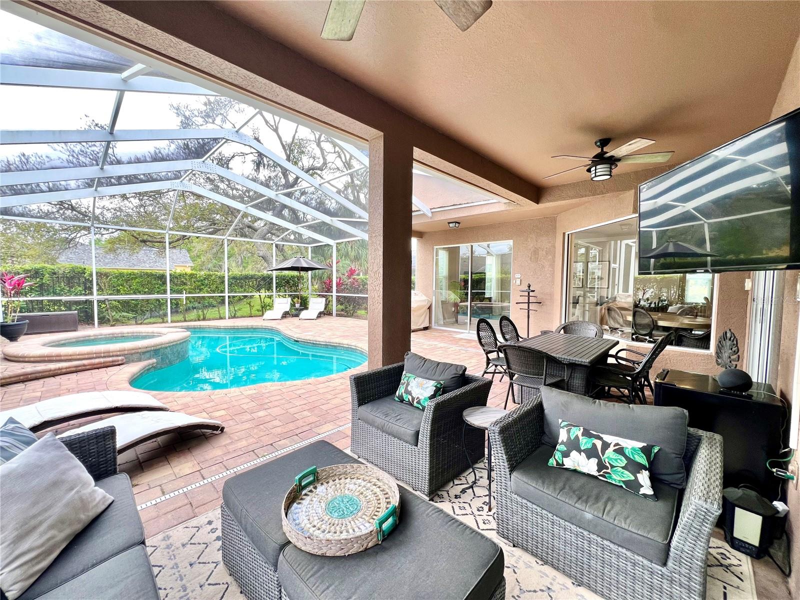 5968 JAEGERGLEN DR, LITHIA, FL, 33547