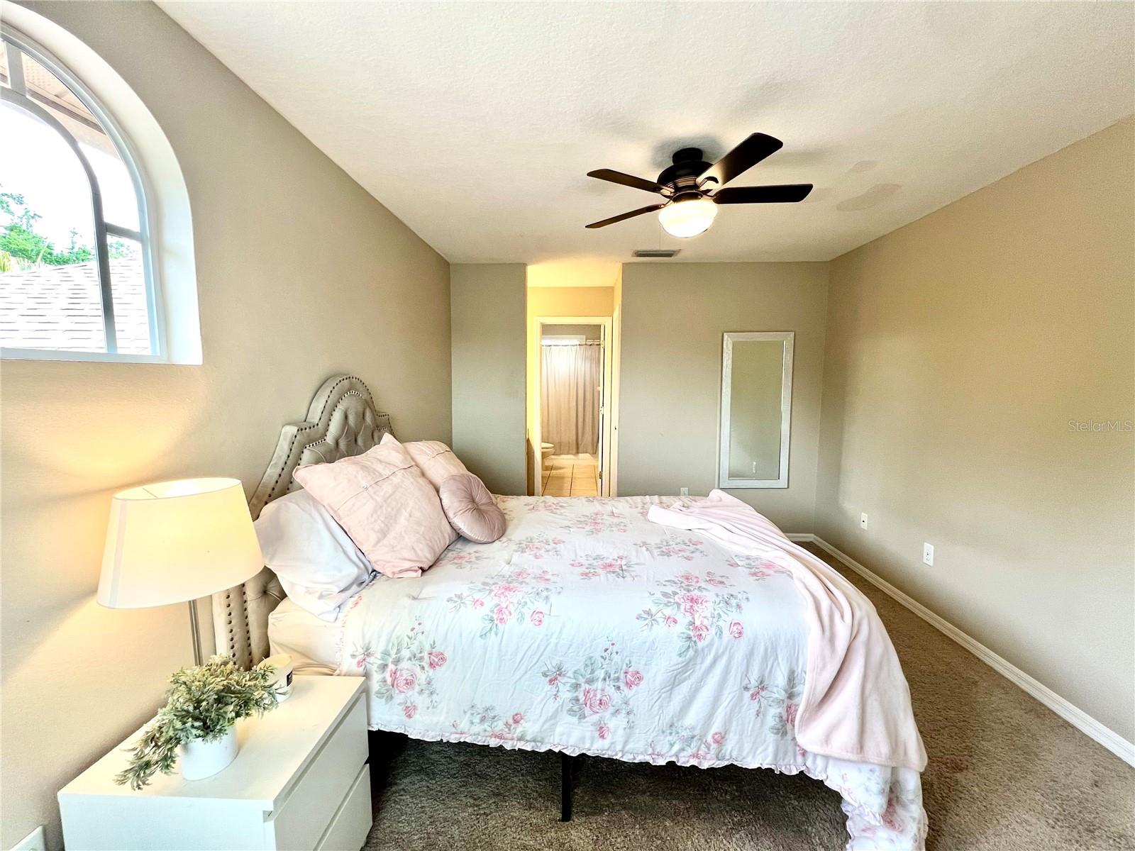 5968 JAEGERGLEN DR, LITHIA, FL, 33547
