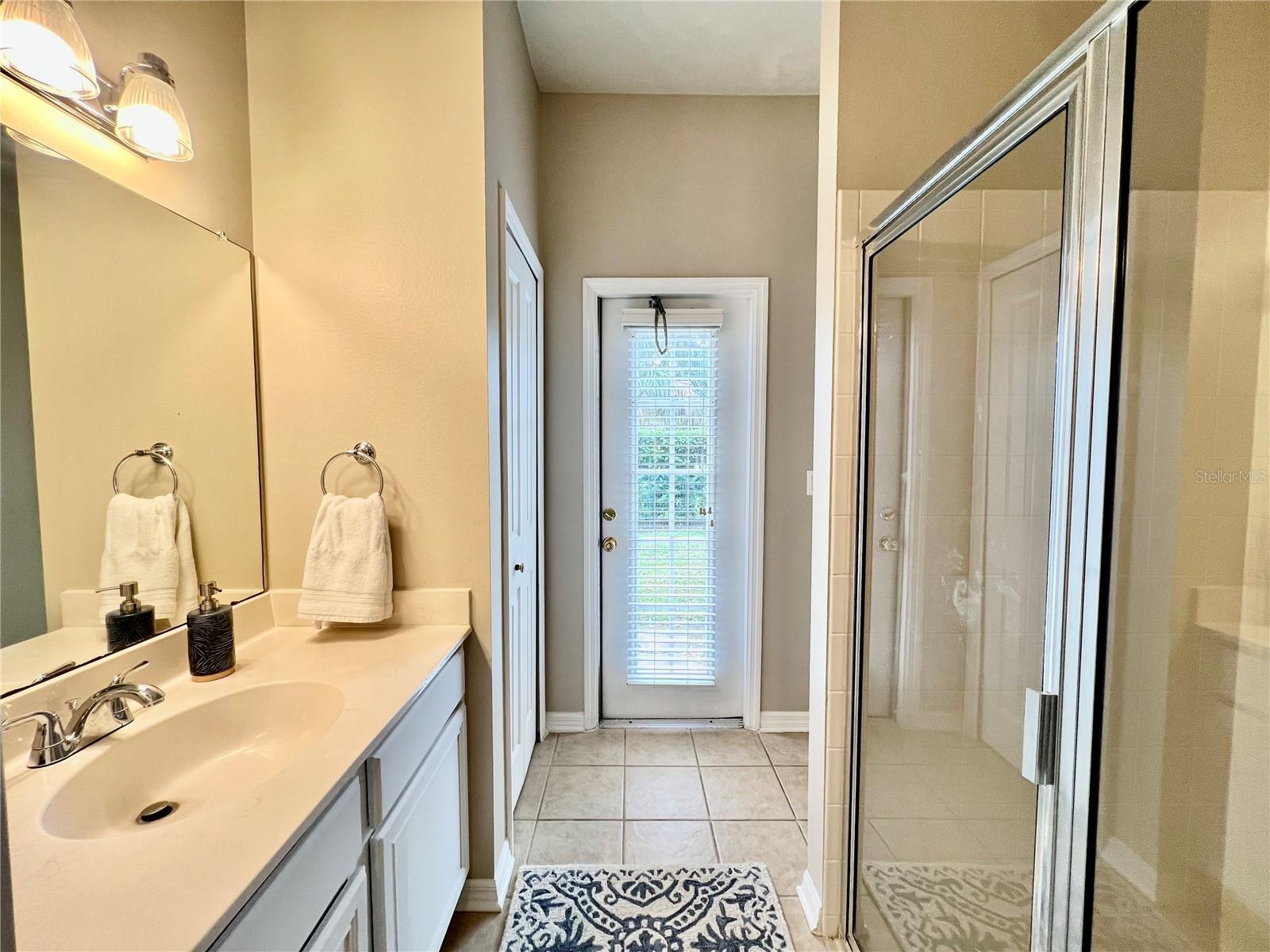 5968 JAEGERGLEN DR, LITHIA, FL, 33547