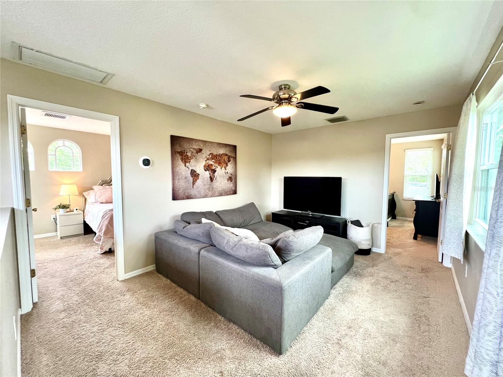 5968 JAEGERGLEN DR, LITHIA, FL, 33547