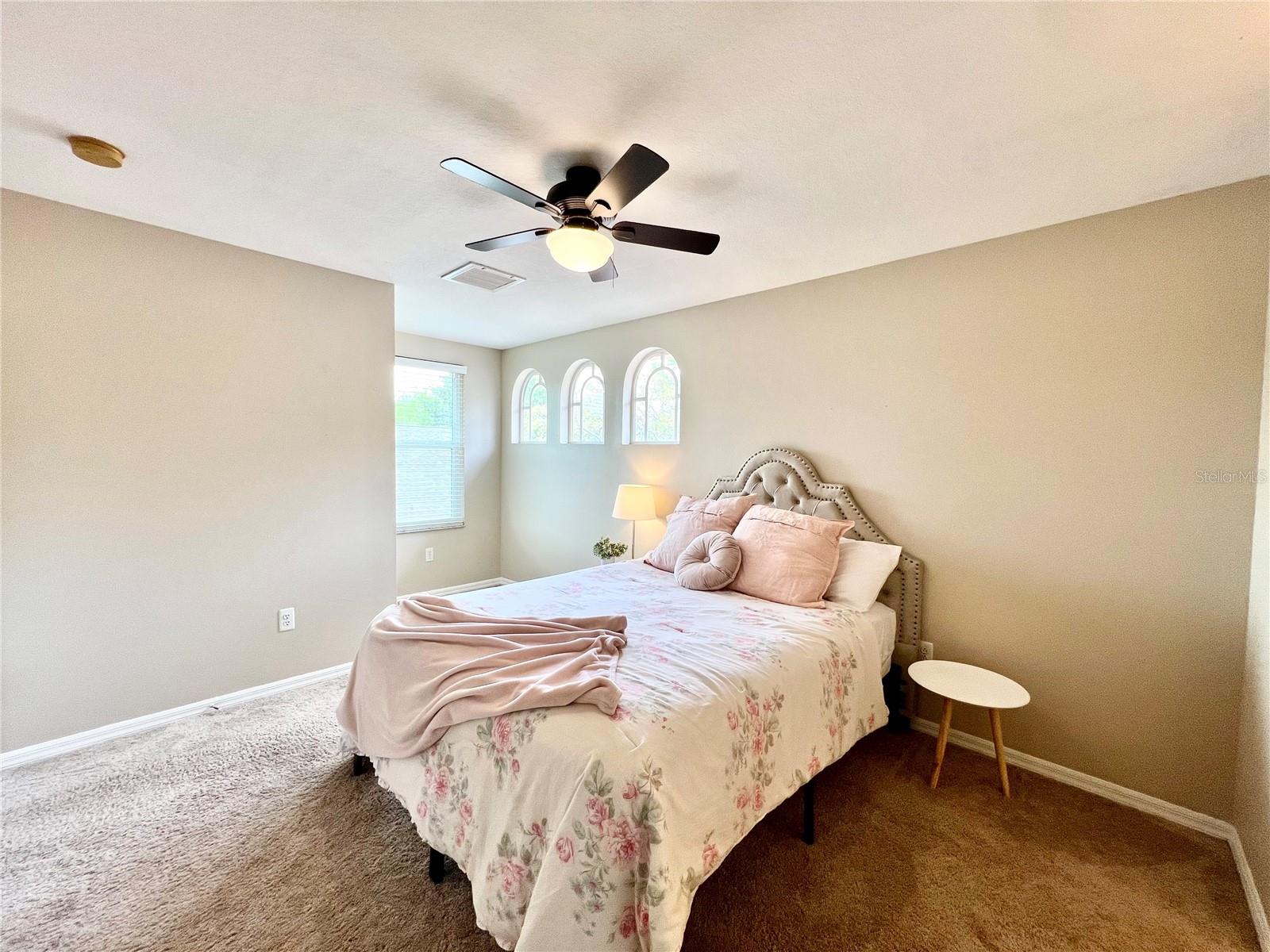5968 JAEGERGLEN DR, LITHIA, FL, 33547