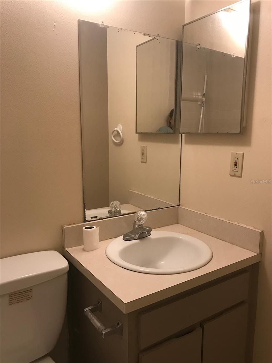 4809 S MOUND AVE #101, TAMPA, FL, 33611