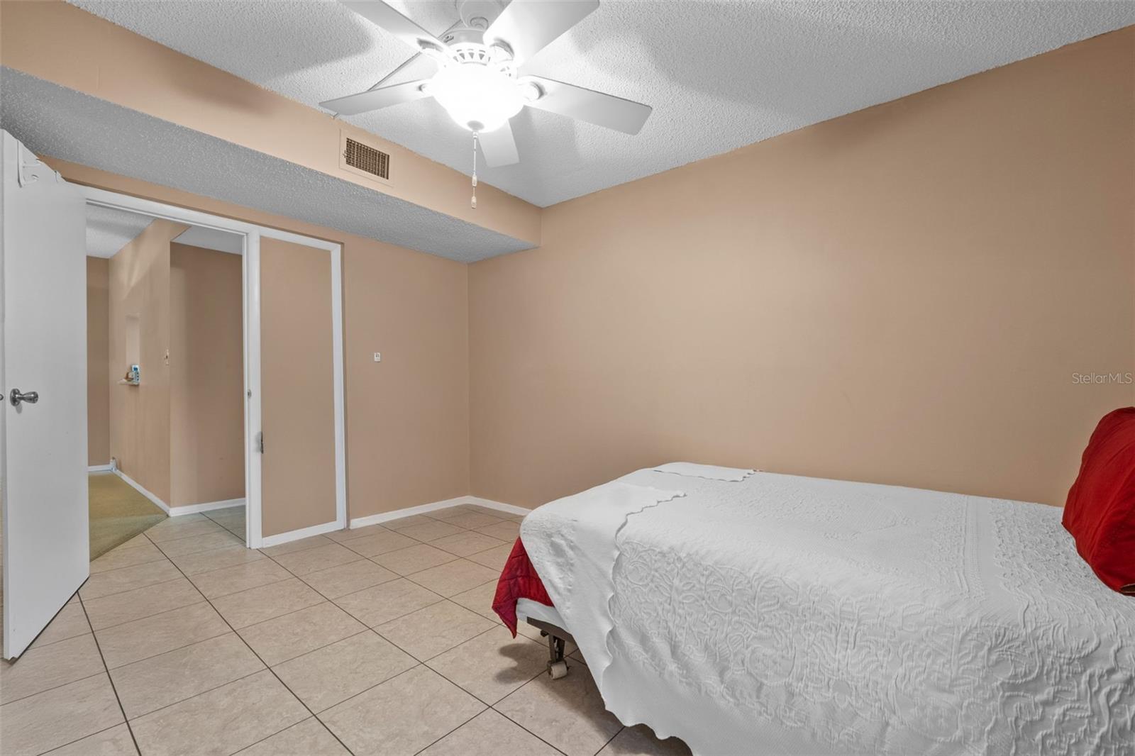 333 LAKE HOWARD DR NW #204D, WINTER HAVEN, FL, 33880