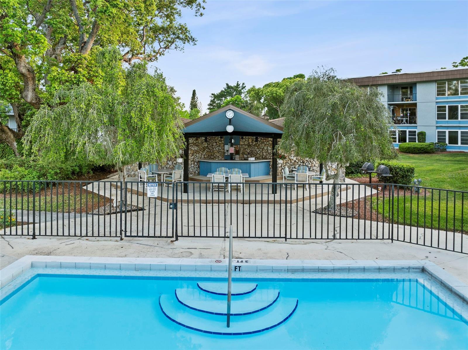 333 LAKE HOWARD DR NW #204D, WINTER HAVEN, FL, 33880