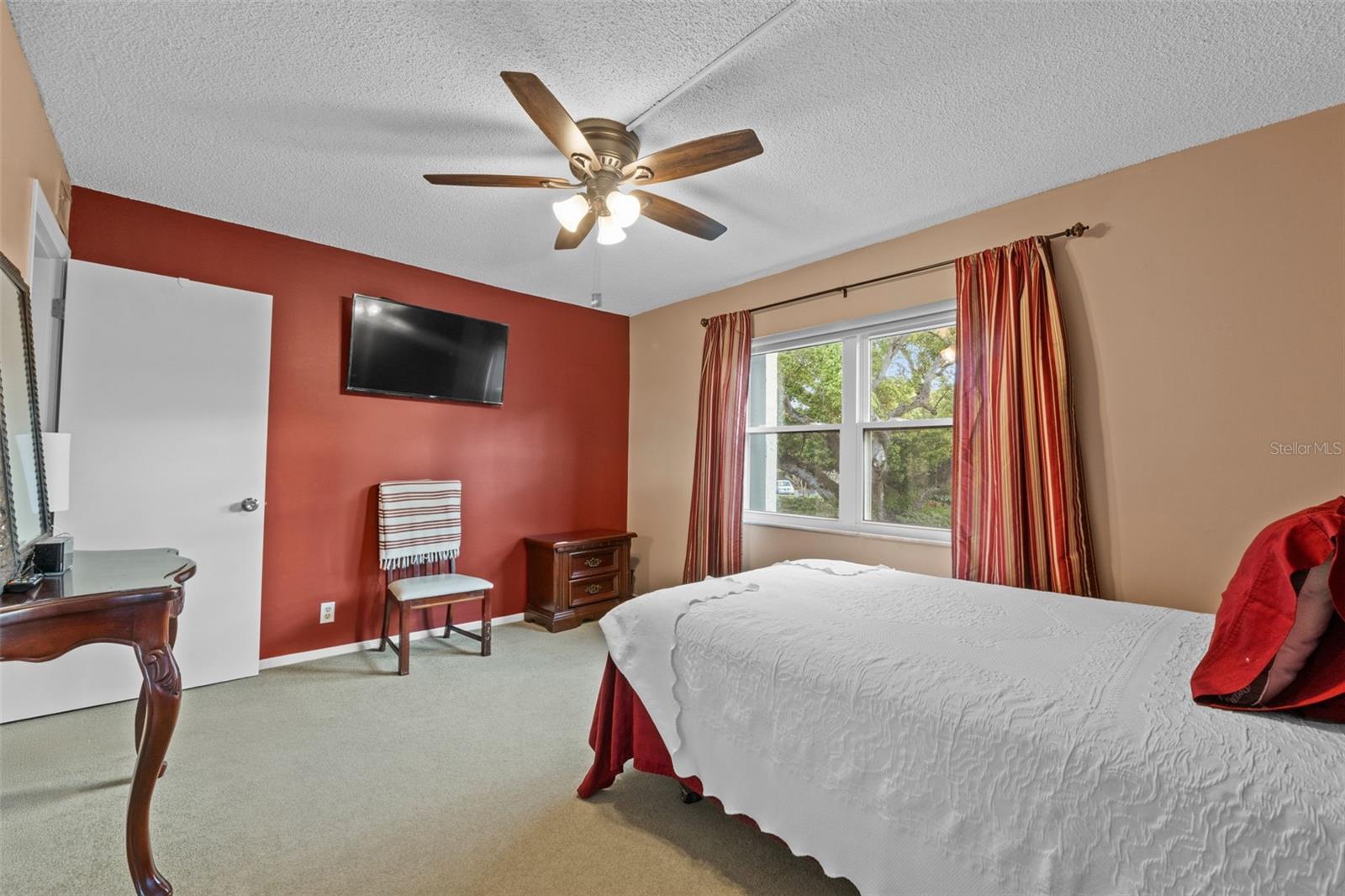 333 LAKE HOWARD DR NW #204D, WINTER HAVEN, FL, 33880