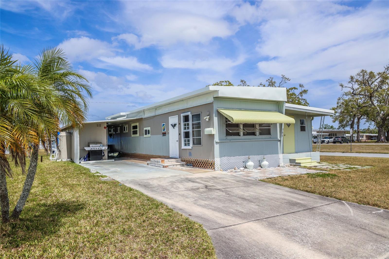 303 50TH AVE W, BRADENTON, FL, 34207