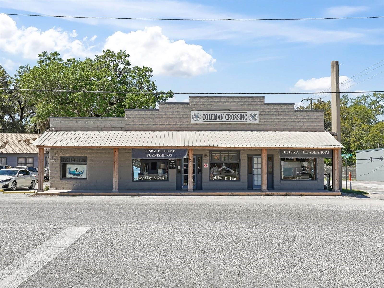100 S COMMERCIAL ST, COLEMAN, FL, 33521