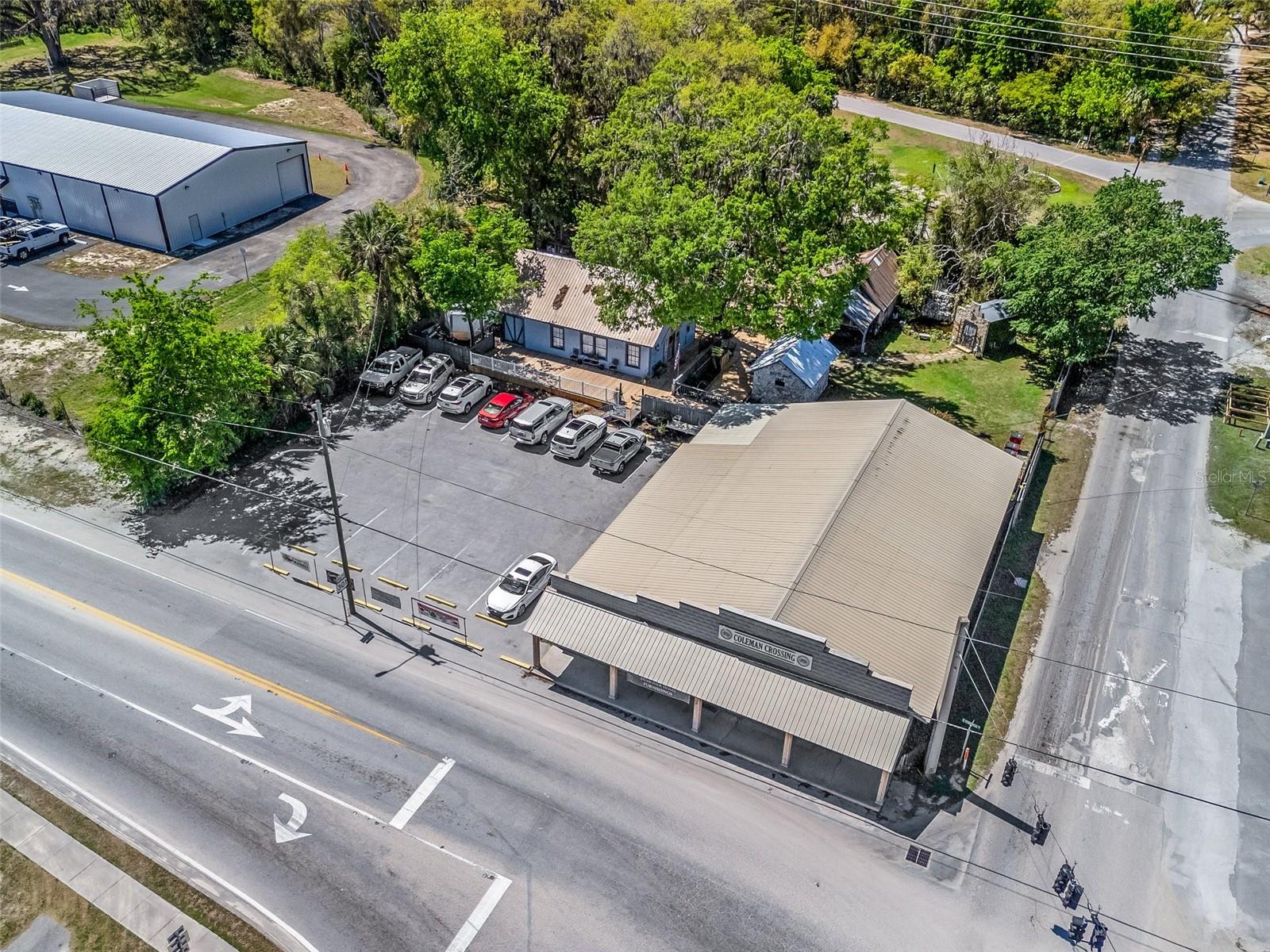 100 S COMMERCIAL ST, COLEMAN, FL, 33521