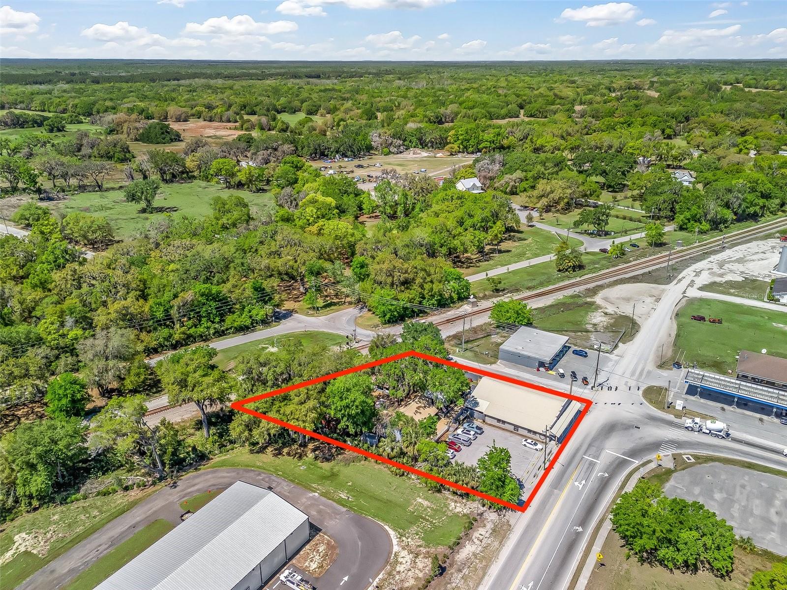 100 S COMMERCIAL ST, COLEMAN, FL, 33521