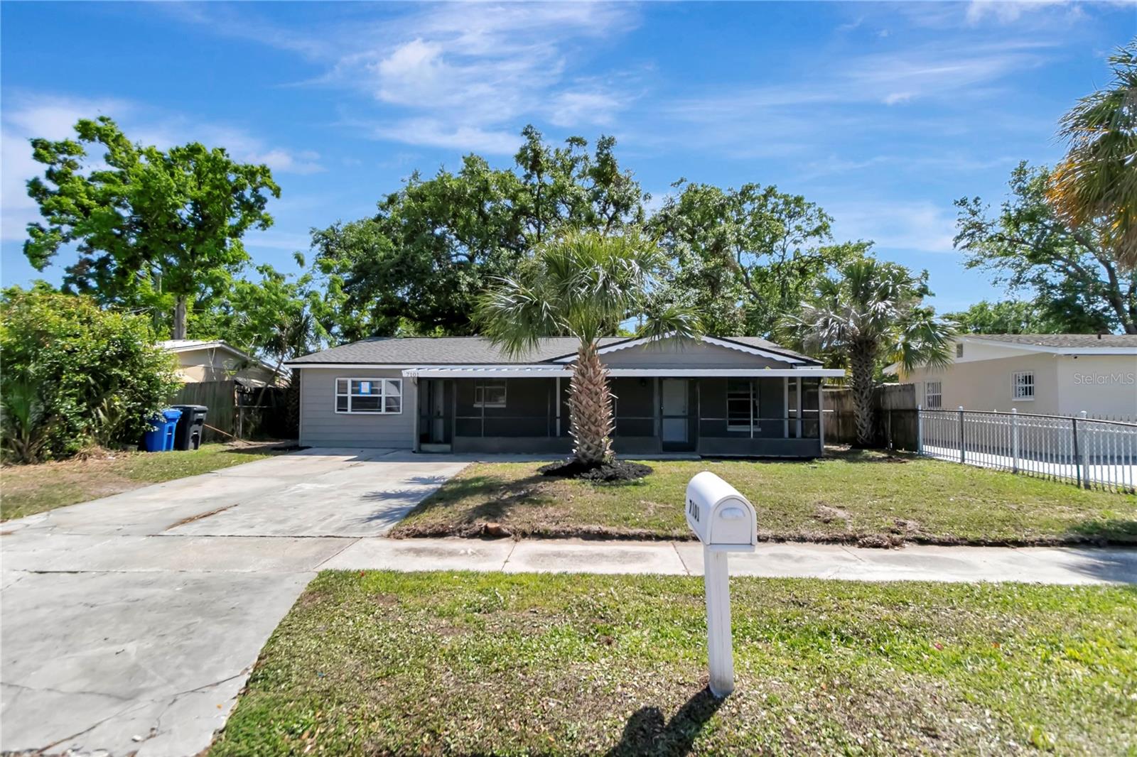 7101 KINGSTON DR, TAMPA, FL, 33619