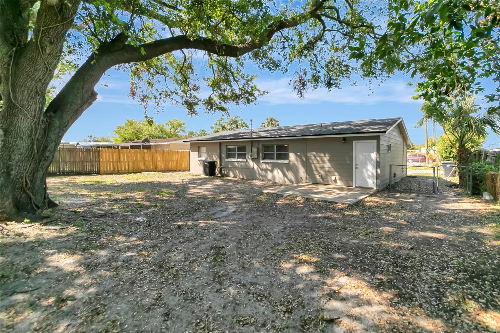 7101 KINGSTON DR, TAMPA, FL, 33619