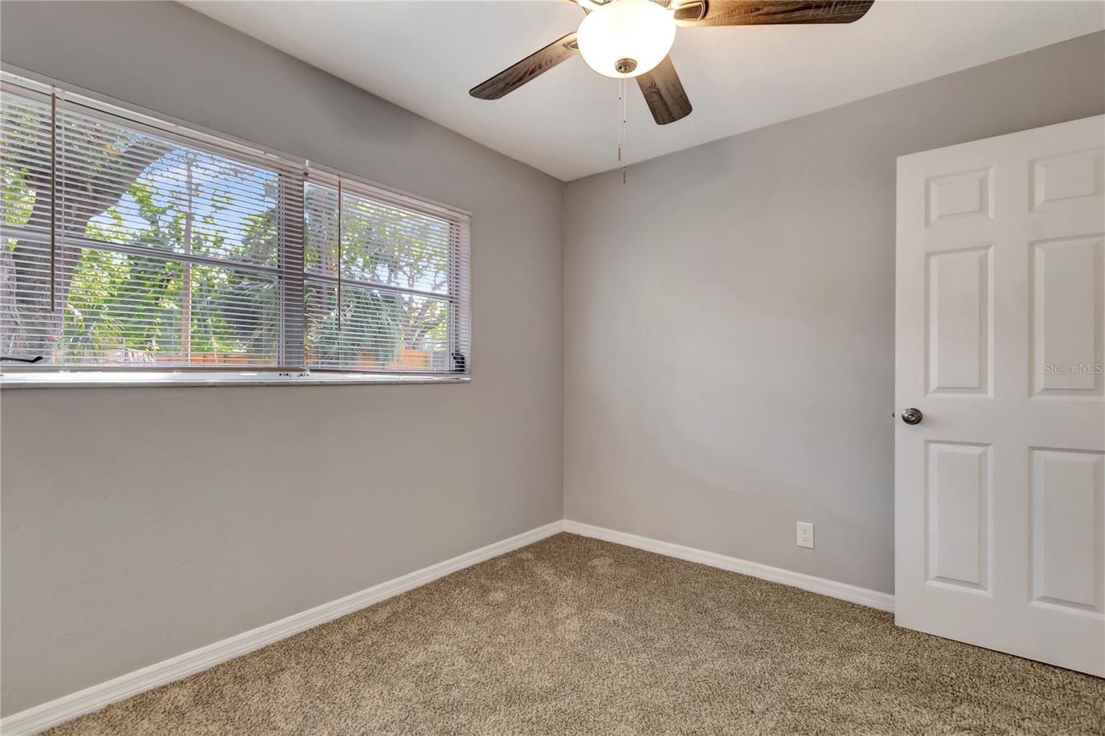 7101 KINGSTON DR, TAMPA, FL, 33619