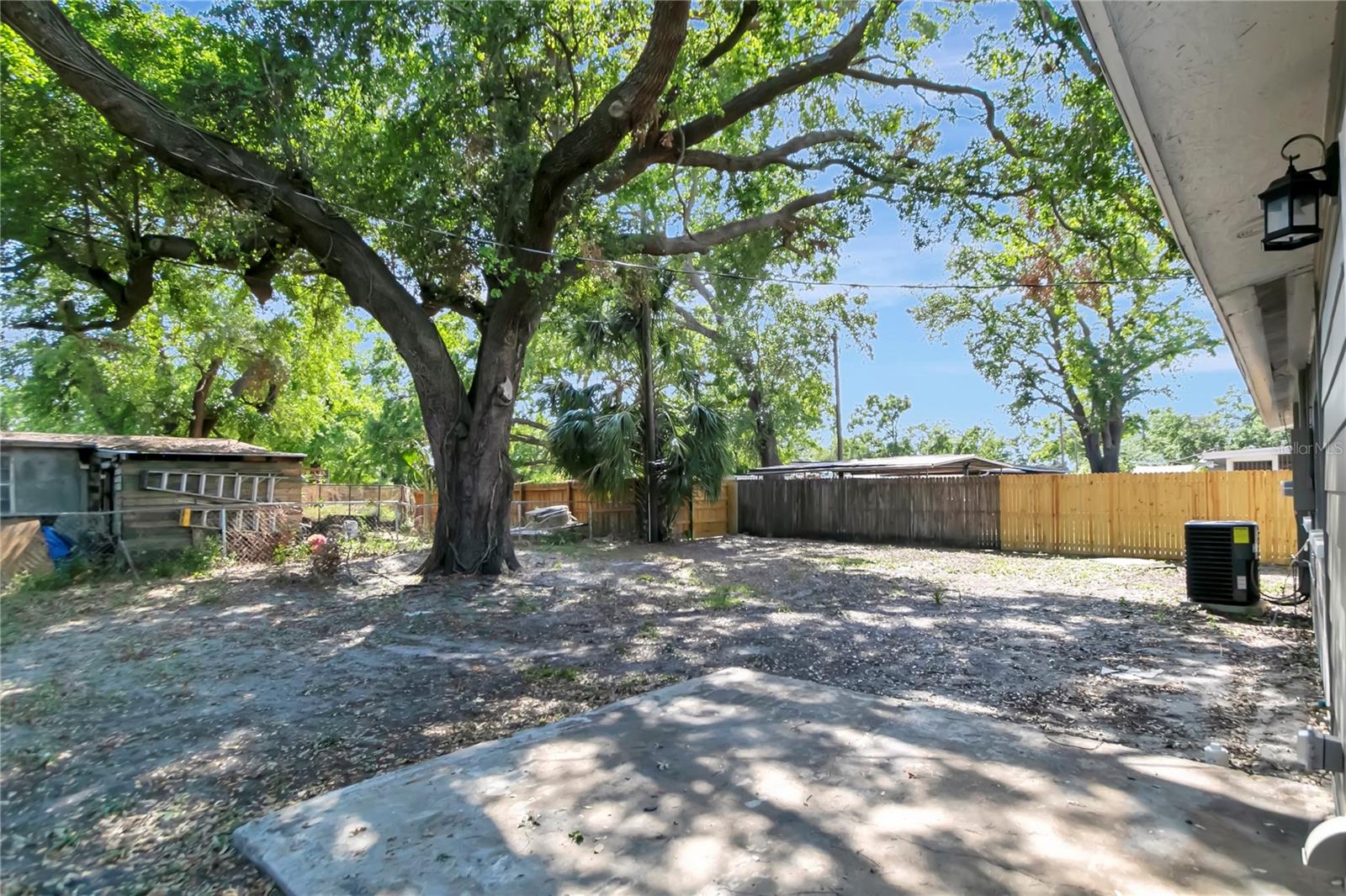 7101 KINGSTON DR, TAMPA, FL, 33619