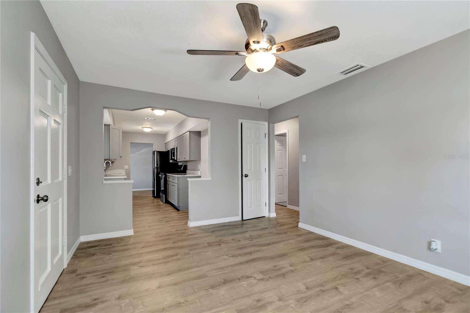 7101 KINGSTON DR, TAMPA, FL, 33619