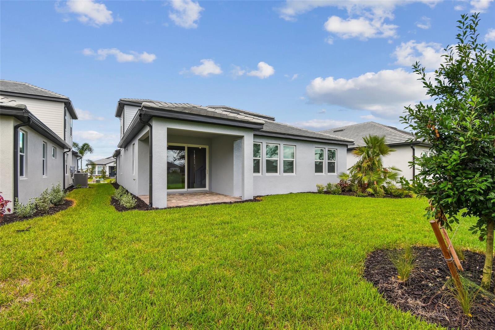 17236 SAVORY MIST CIR, LAKEWOOD RANCH, FL, 34211