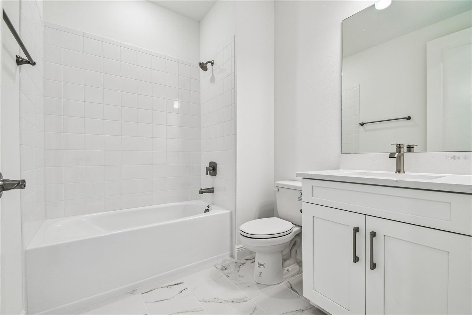 17236 SAVORY MIST CIR, LAKEWOOD RANCH, FL, 34211