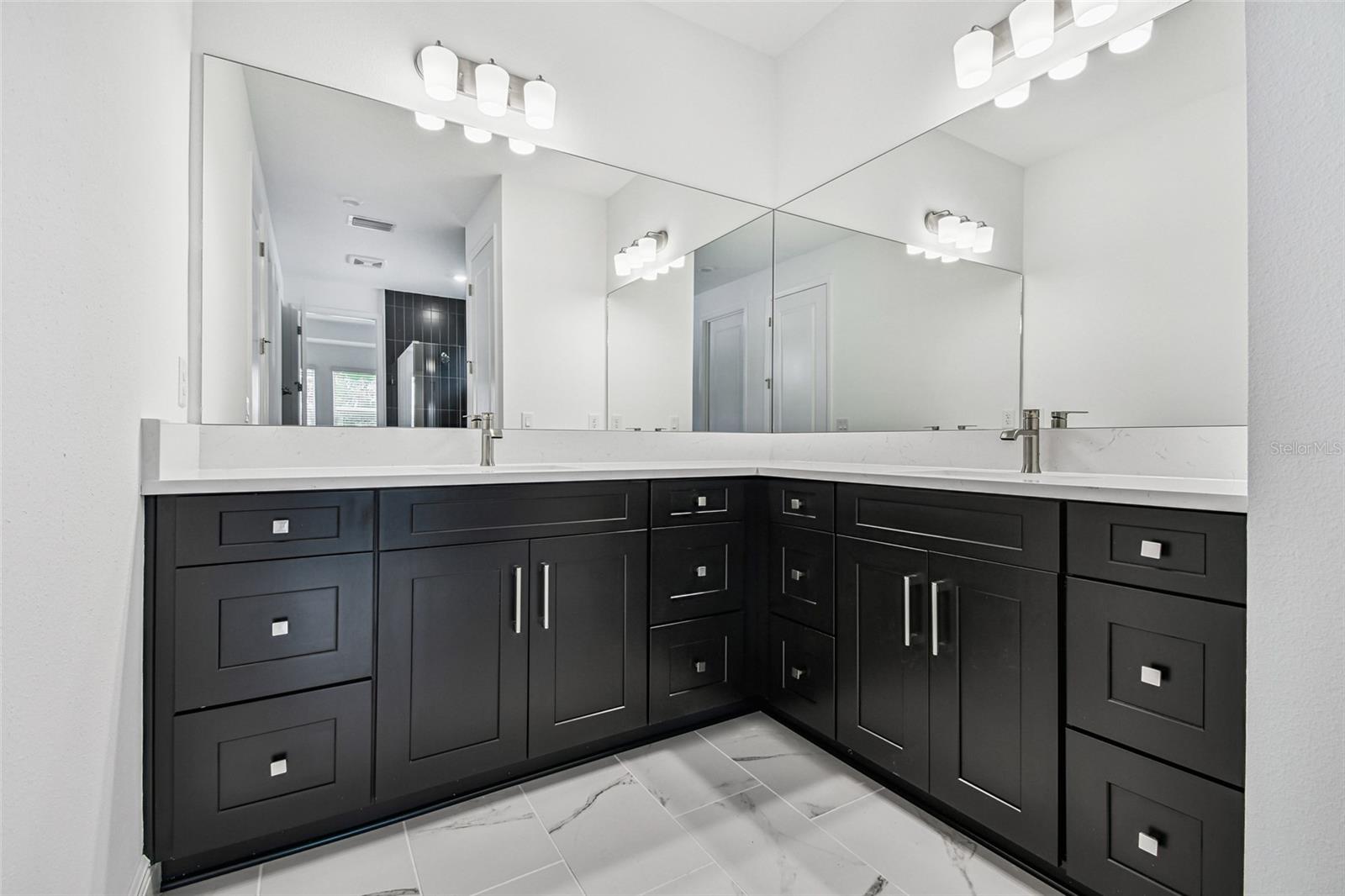 17236 SAVORY MIST CIR, LAKEWOOD RANCH, FL, 34211