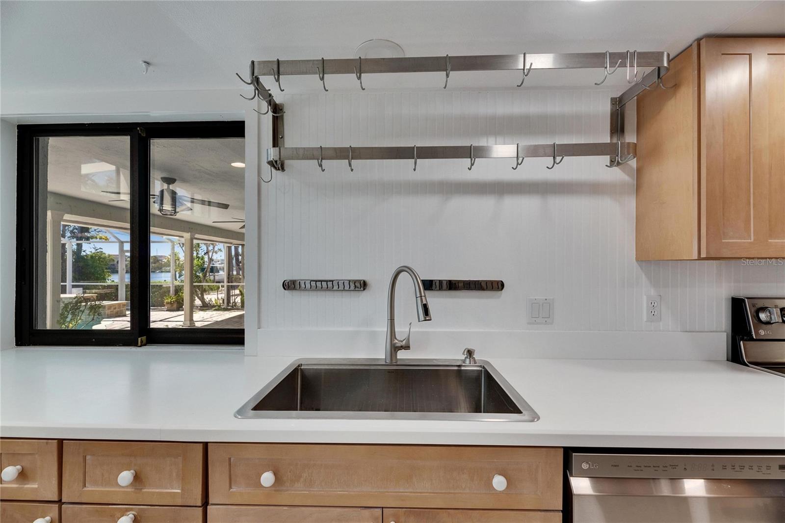 6603 SEABIRD WAY, APOLLO BEACH, FL, 33572