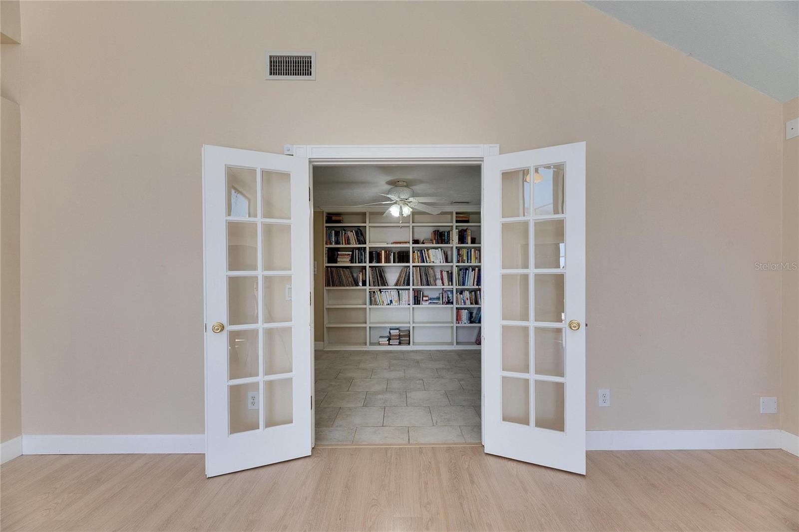 6603 SEABIRD WAY, APOLLO BEACH, FL, 33572