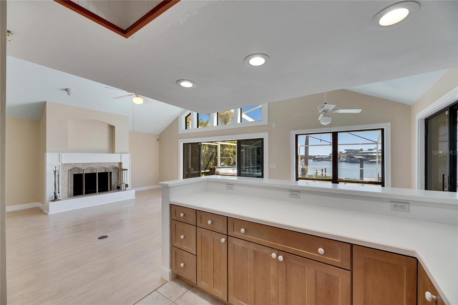 6603 SEABIRD WAY, APOLLO BEACH, FL, 33572