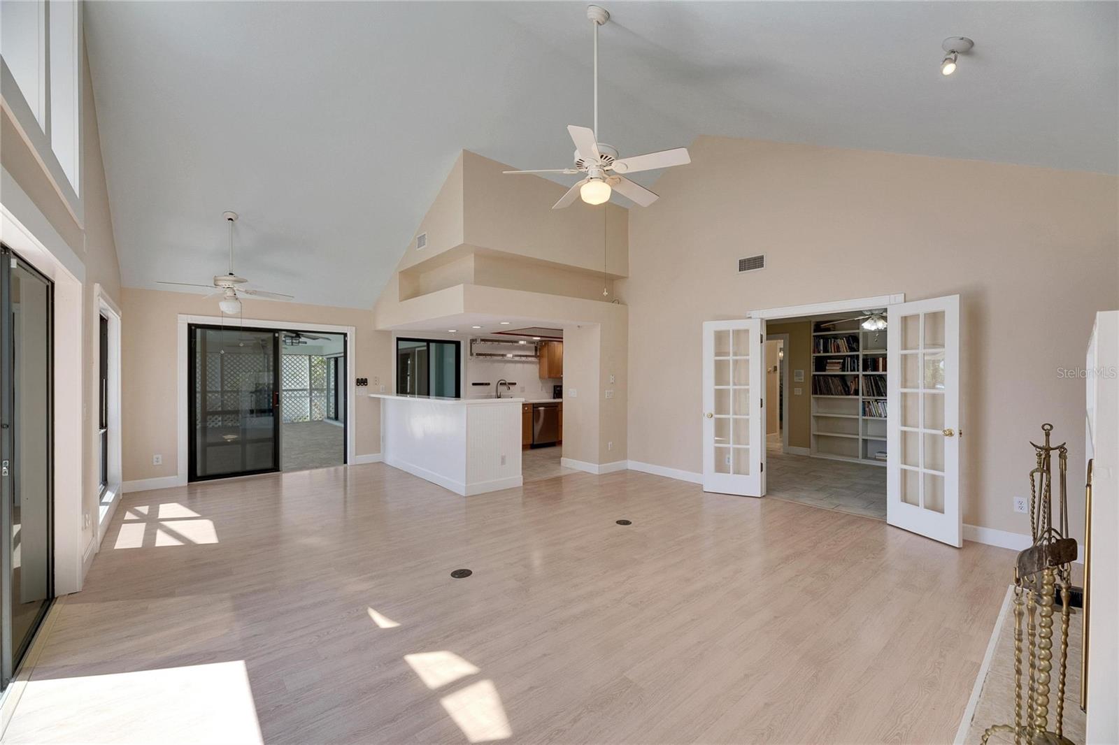 6603 SEABIRD WAY, APOLLO BEACH, FL, 33572