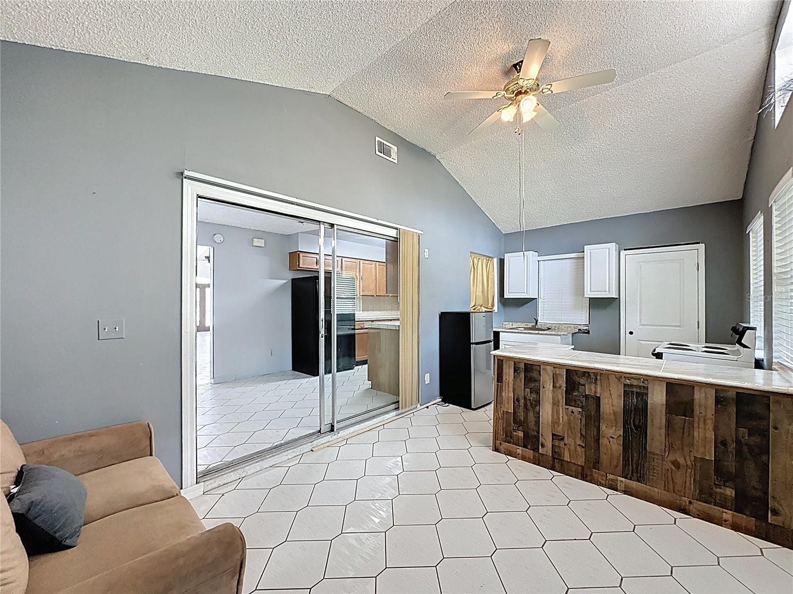 151 TULPAN DR, KISSIMMEE, FL, 34743