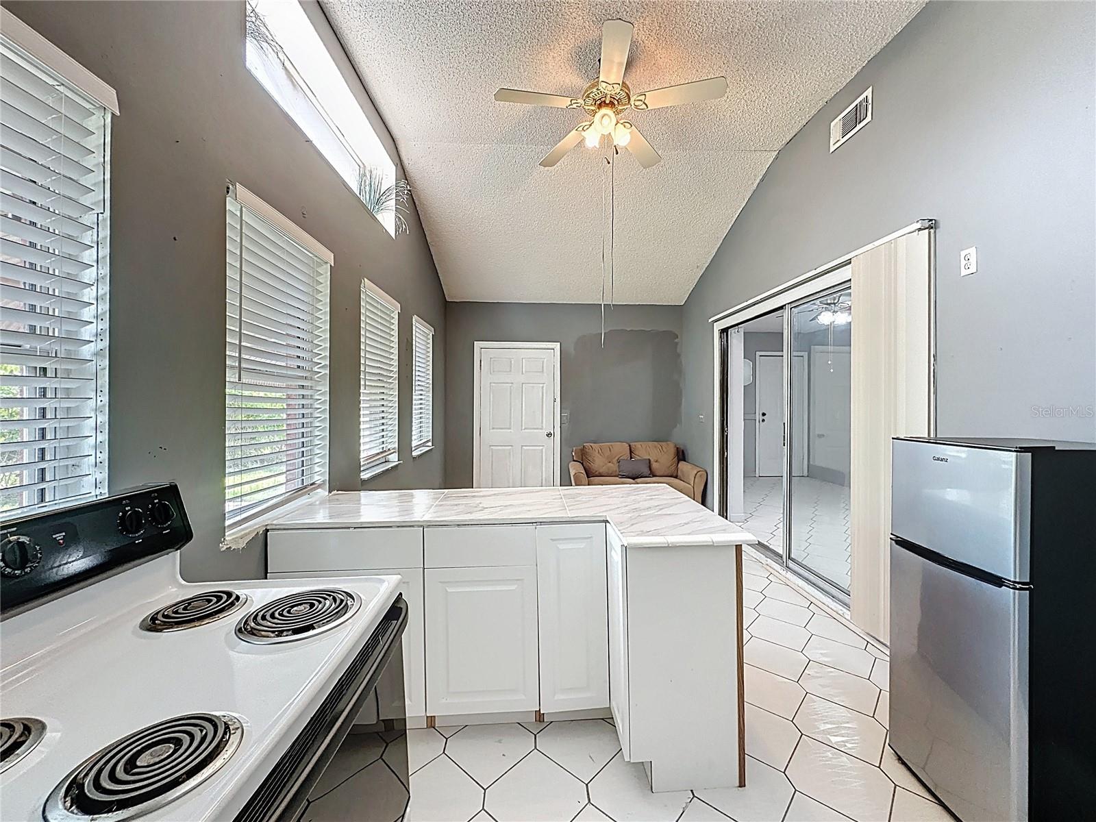 151 TULPAN DR, KISSIMMEE, FL, 34743