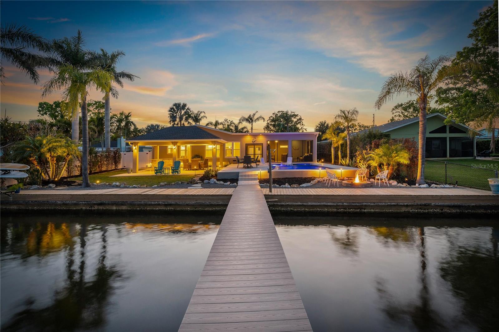 714 BAYSHORE DR, TARPON SPRINGS, FL, 34689