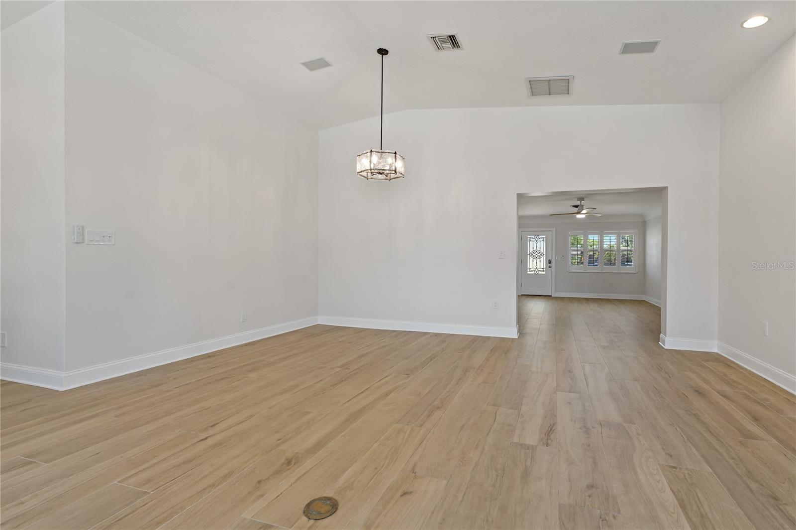 714 BAYSHORE DR, TARPON SPRINGS, FL, 34689