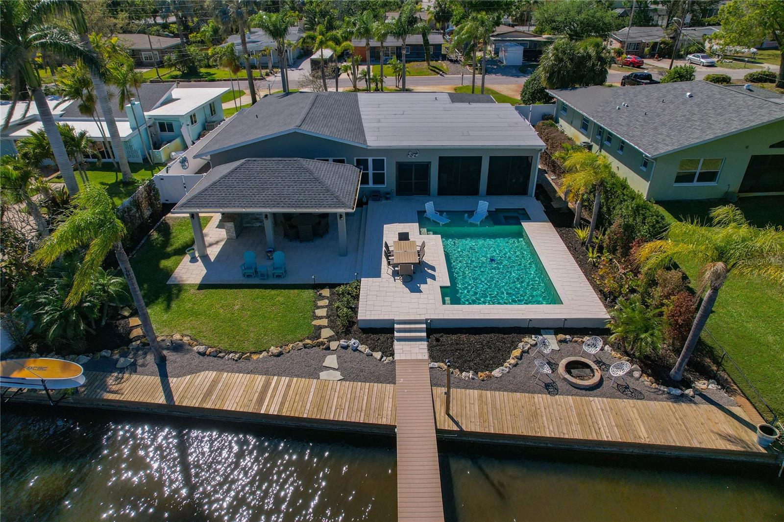 714 BAYSHORE DR, TARPON SPRINGS, FL, 34689