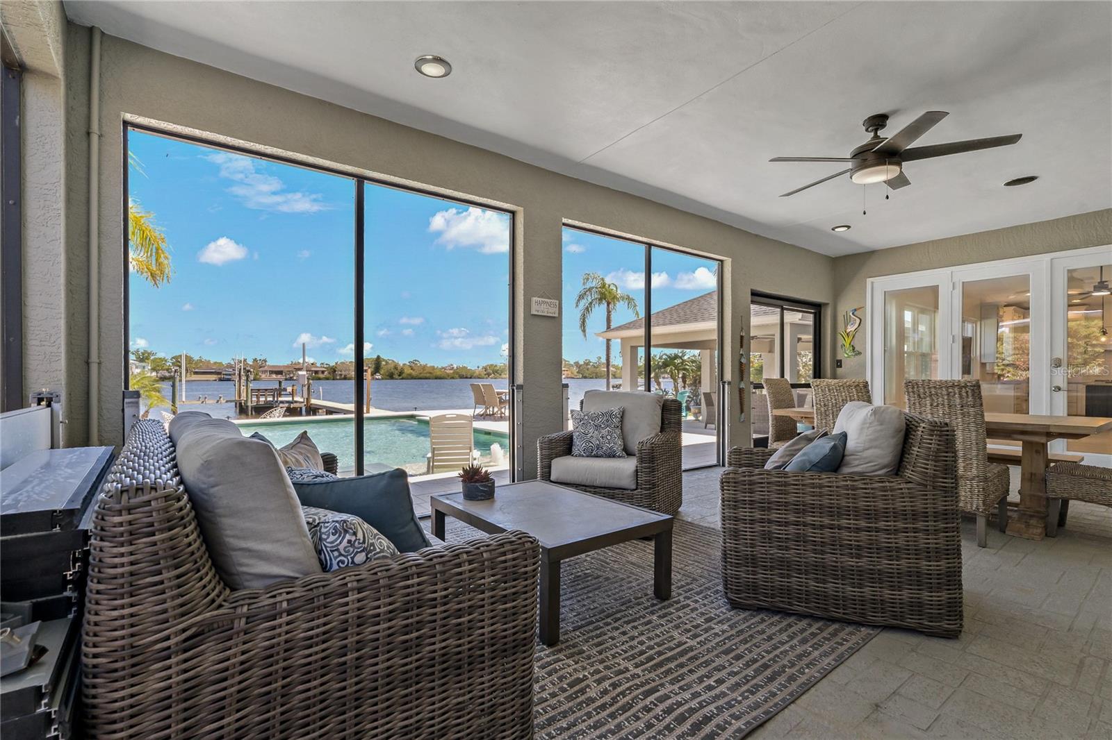 714 BAYSHORE DR, TARPON SPRINGS, FL, 34689