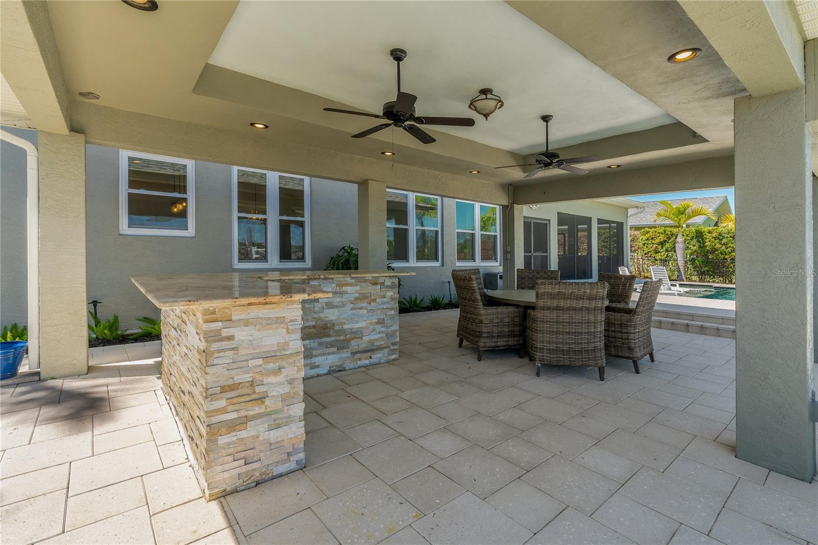 714 BAYSHORE DR, TARPON SPRINGS, FL, 34689