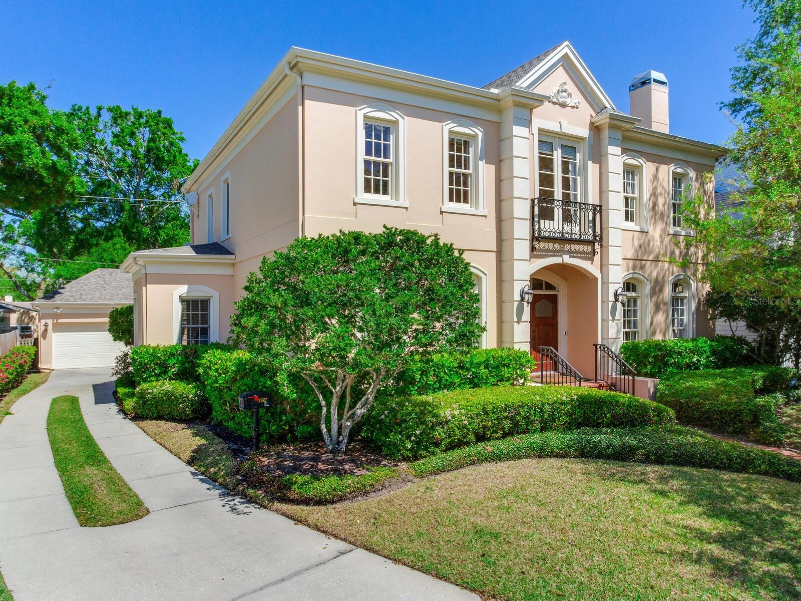 2927 W BAYSHORE CT, TAMPA, FL, 33611