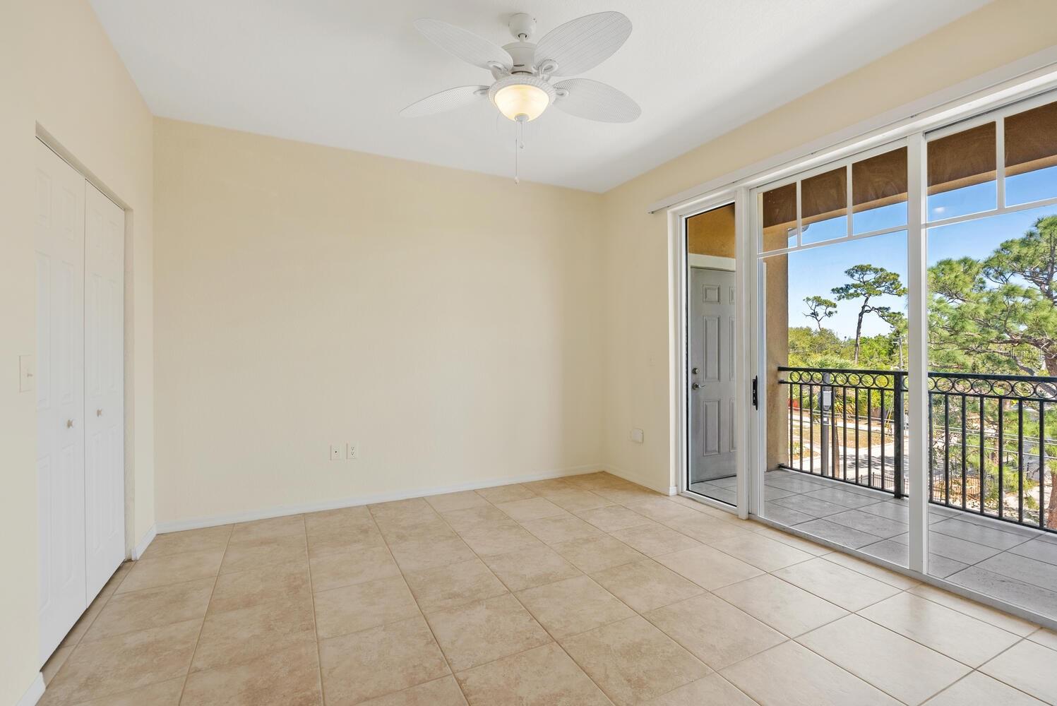 1268 11TH ST #2402, SARASOTA, FL, 34236