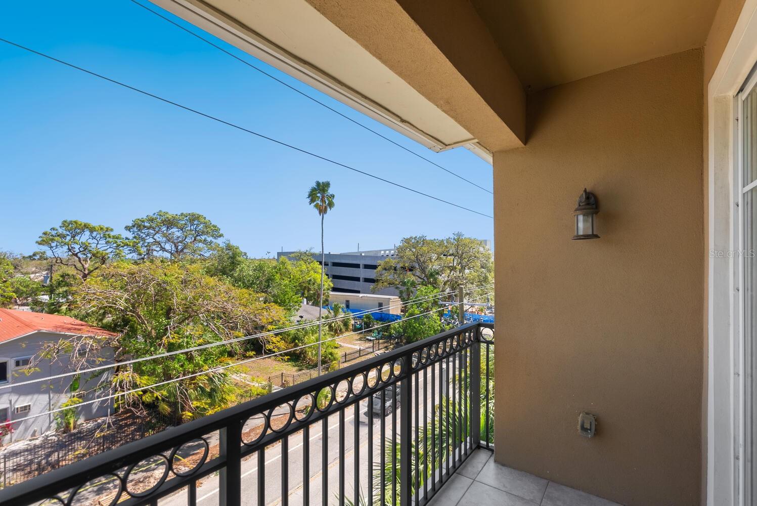 1268 11TH ST #2402, SARASOTA, FL, 34236