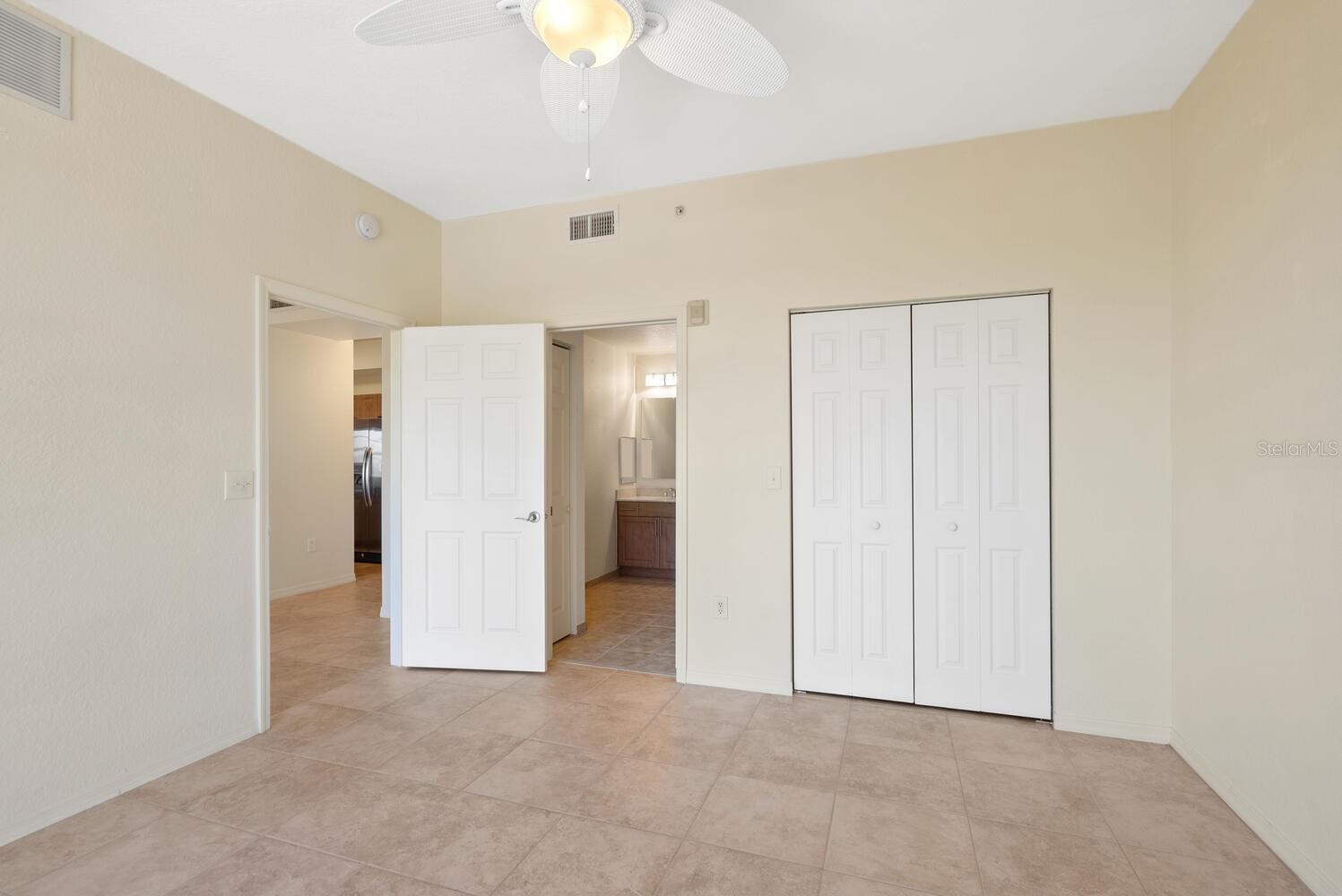 1268 11TH ST #2402, SARASOTA, FL, 34236