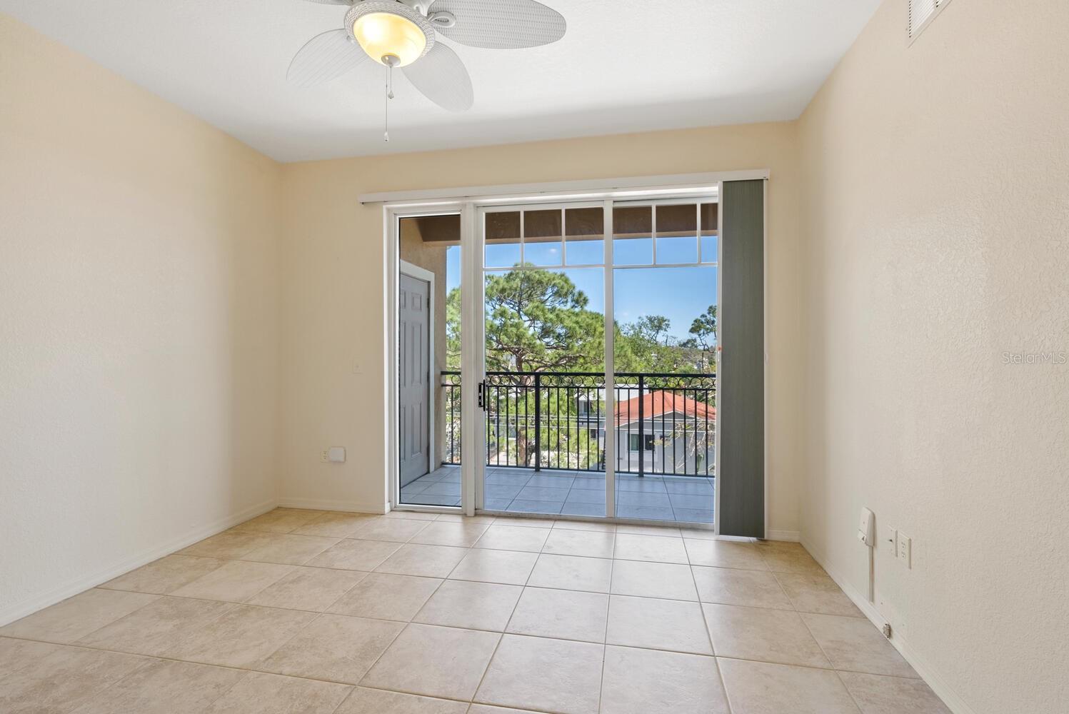 1268 11TH ST #2402, SARASOTA, FL, 34236