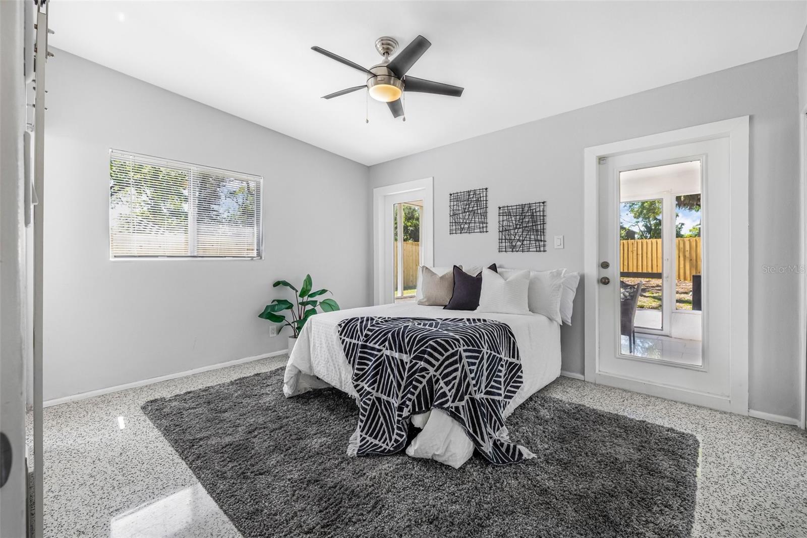 4925 CAMELLIA WAY S, ST PETERSBURG, FL, 33705